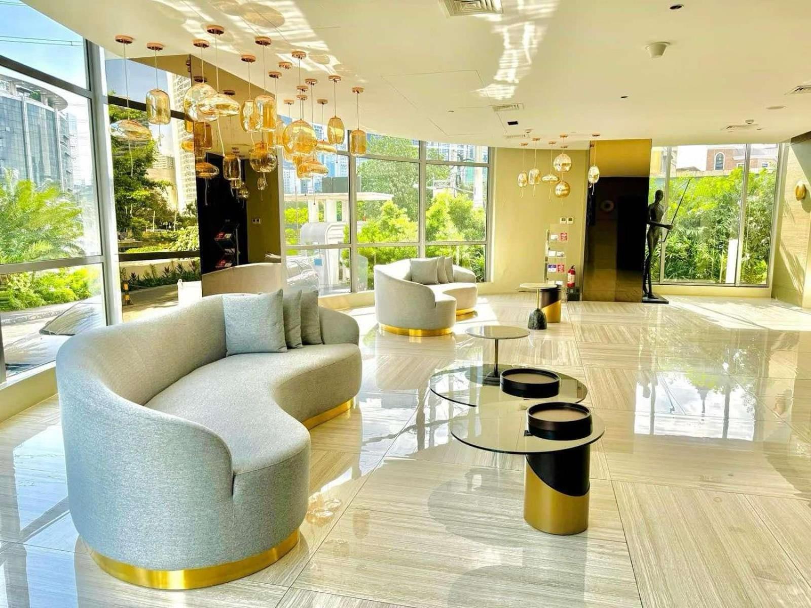 Gorios Crib